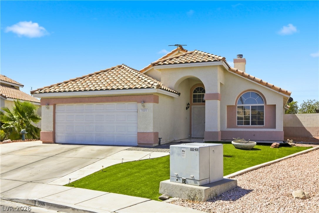 7535 Meadowoak Lane