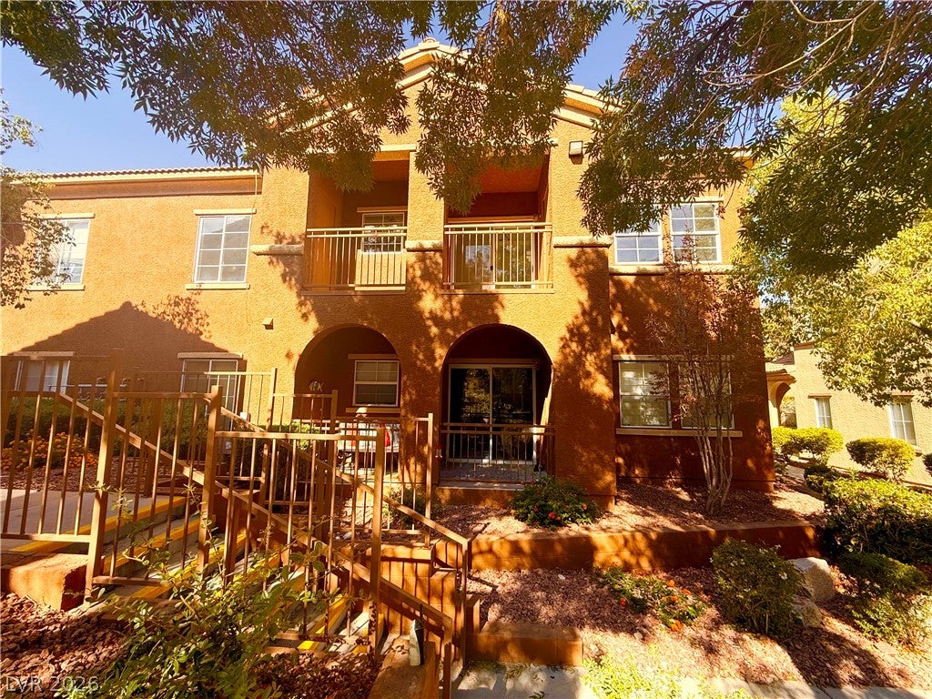 10155 Cedar Key Avenue 201