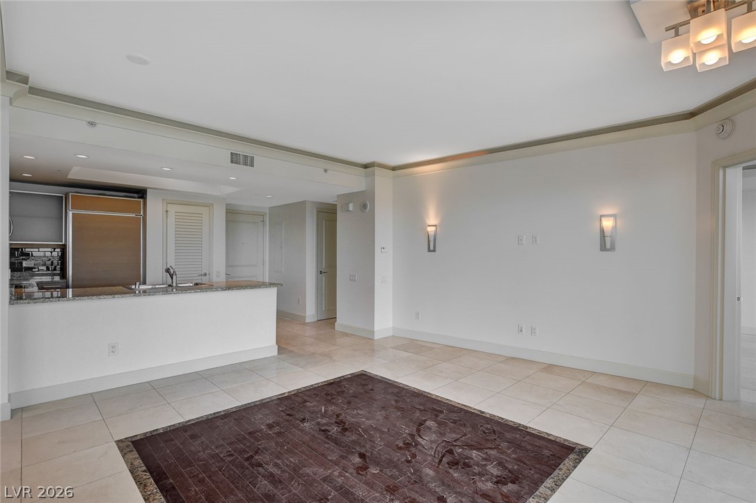 322 Karen Avenue 2705