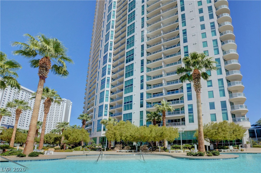 322 Karen Avenue 2705