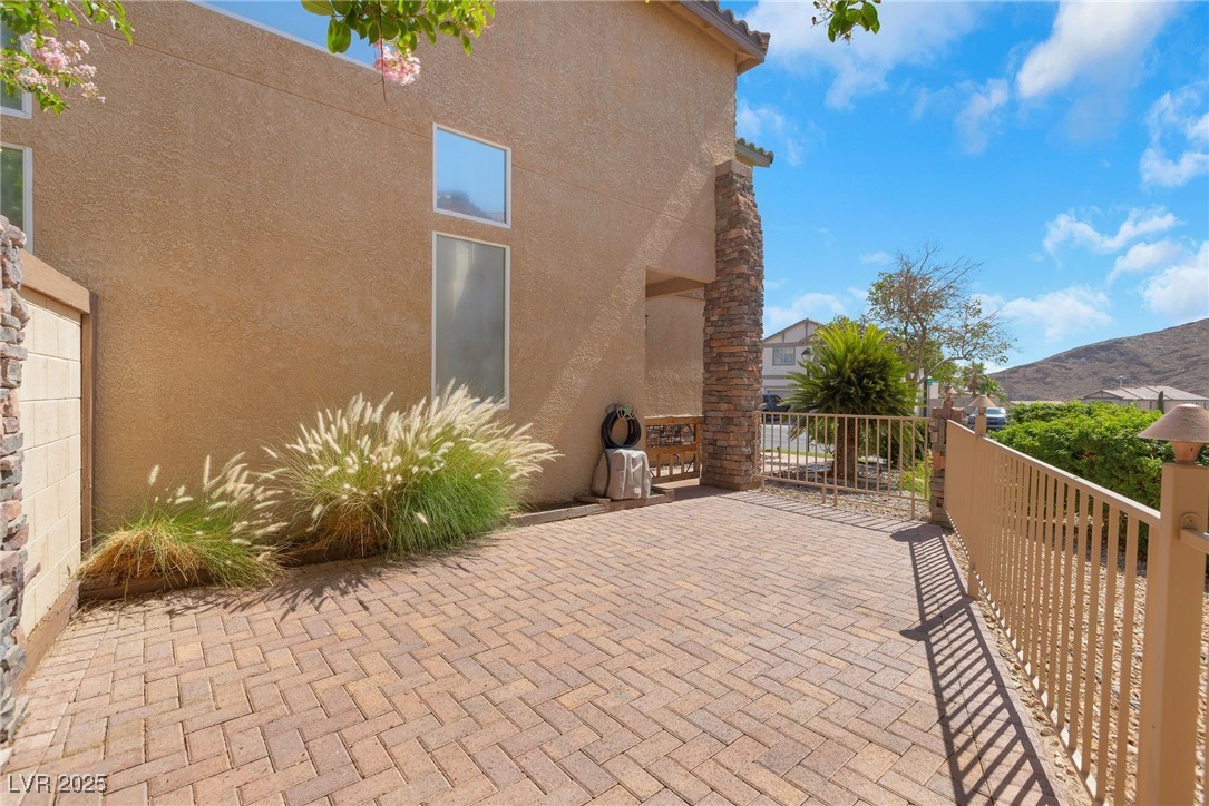 4415 Peaceful Harbor Street
