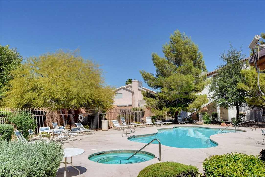 5655 E Sahara Avenue 2046