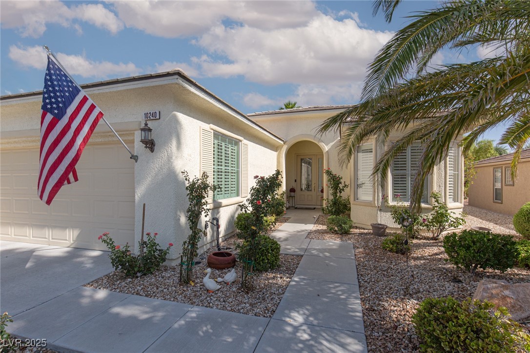 Properties 4 10240 Notte Avenue