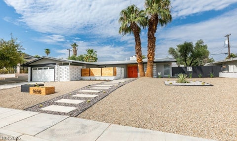 Photo of 1656 Seneca Lane, Las Vegas, NV 89169 (MLS # 2821395)