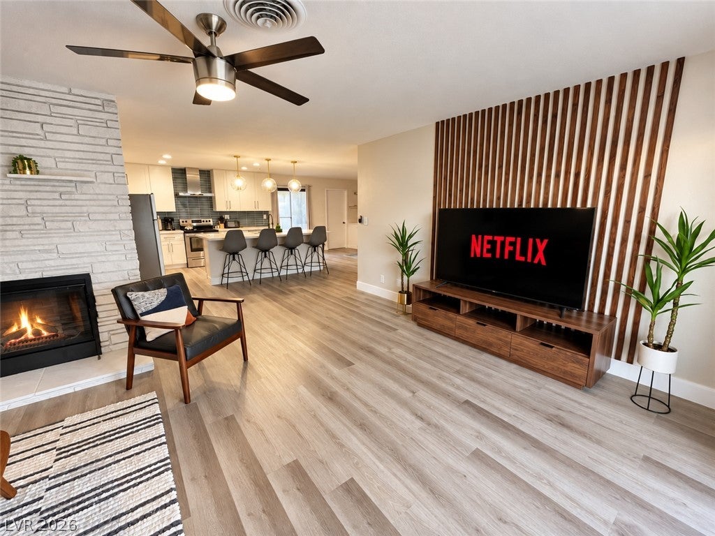 1656 Seneca Lane