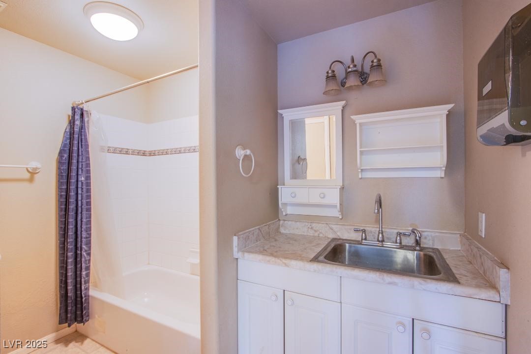 5180 N Dapple Gray Road, Las Vegas, Nevada image 30