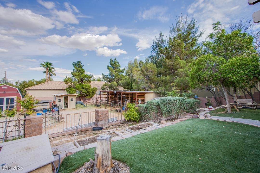 5180 N Dapple Gray Road, Las Vegas, Nevada image 7