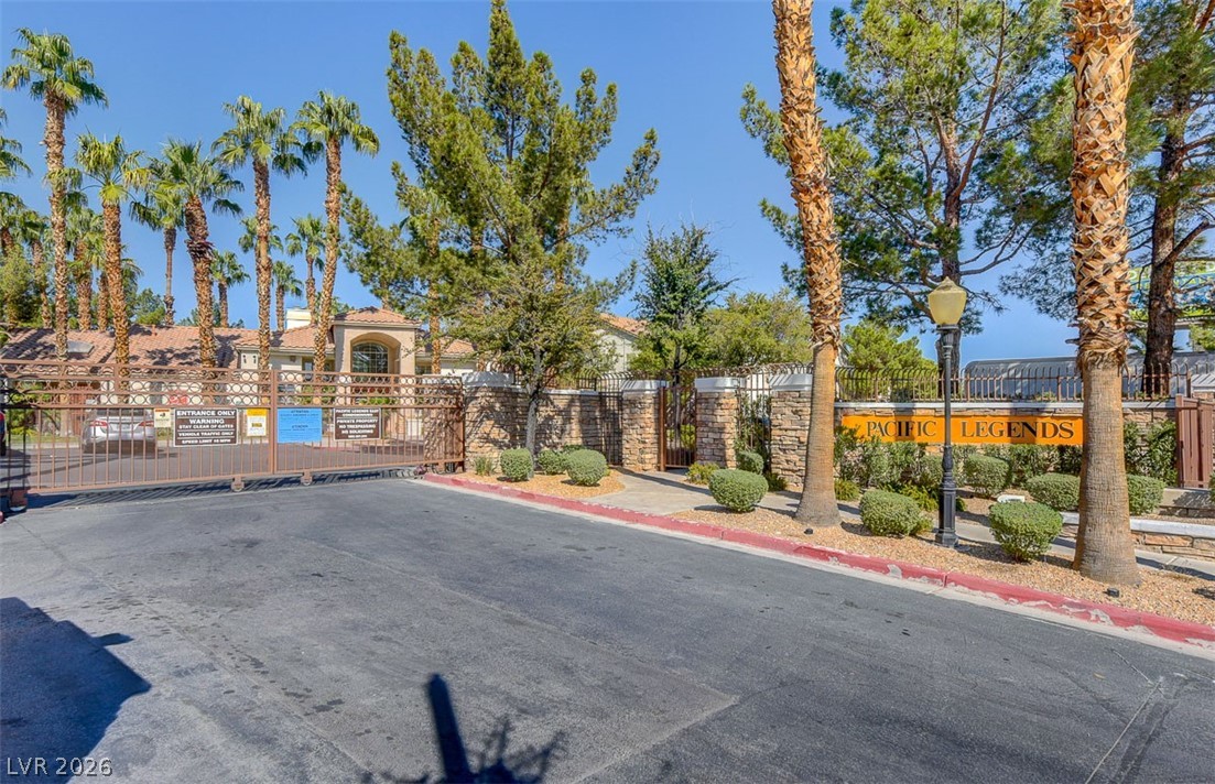1405 S Nellis Boulevard 2105