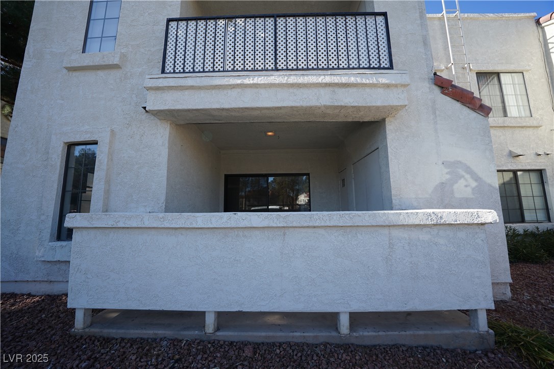 4896 Nara Vista Way 104