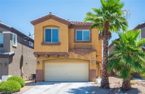 Homes For Sale - 206 Fairway Woods Drive<br/> Las Vegas, NV 89148
