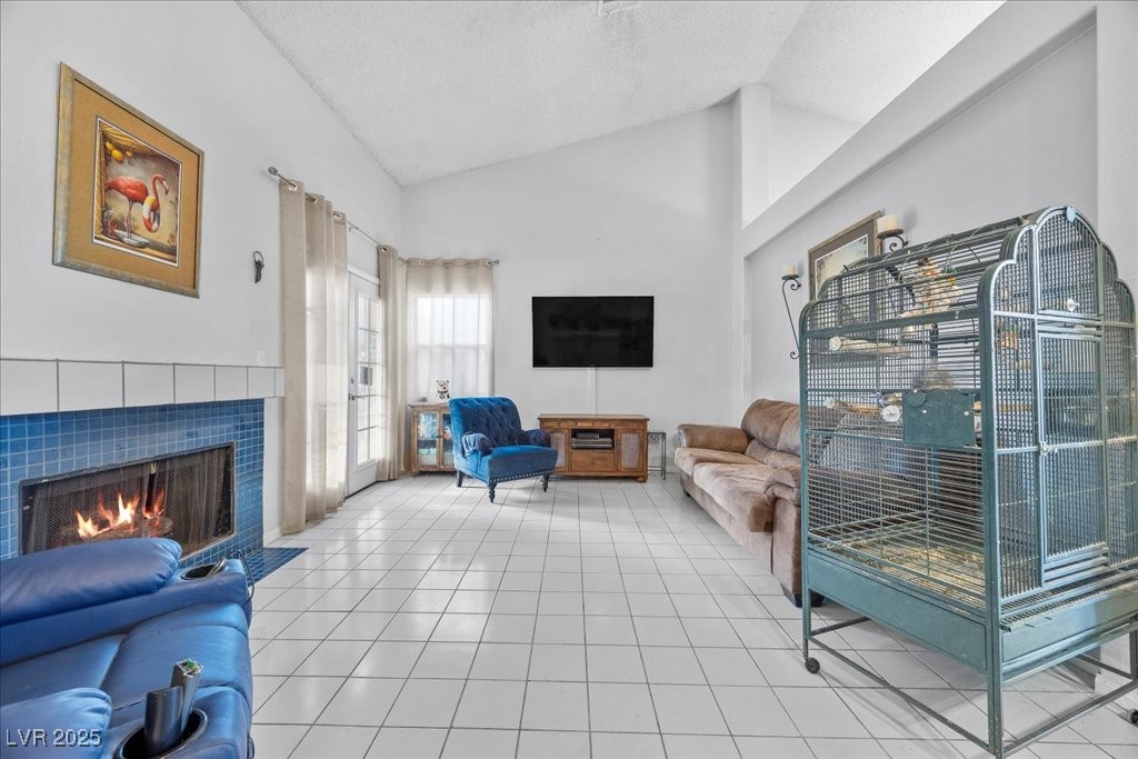 323 Vallarte Drive