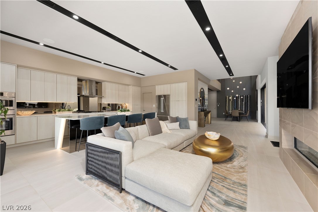 4061 Heron Fairway Drive