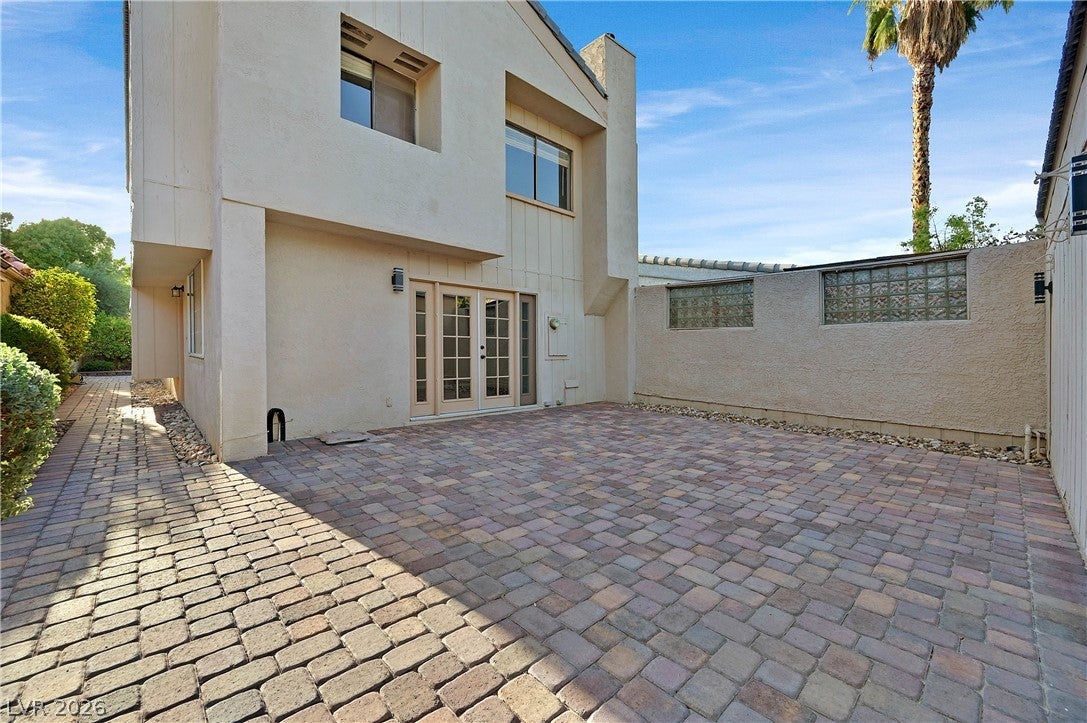 3031 E Bel Air Drive