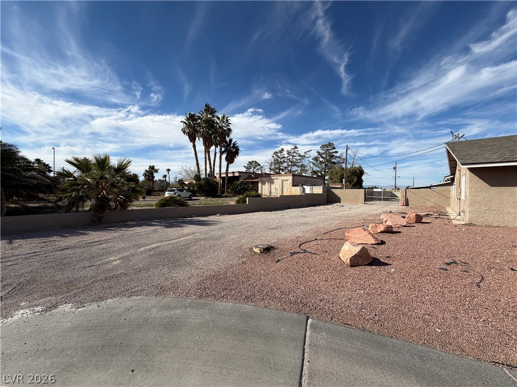 2010 E Pebble Road