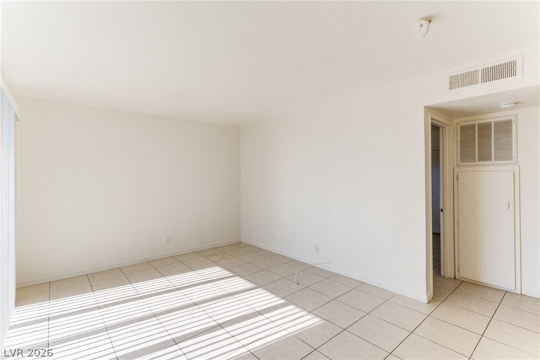 3370 Athens Street 4