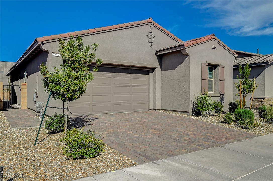 9940 Heather Moore Avenue, Las Vegas, Nevada image 2