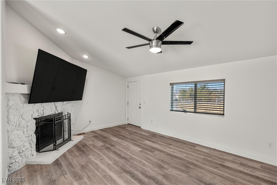 1621 Windy Lane