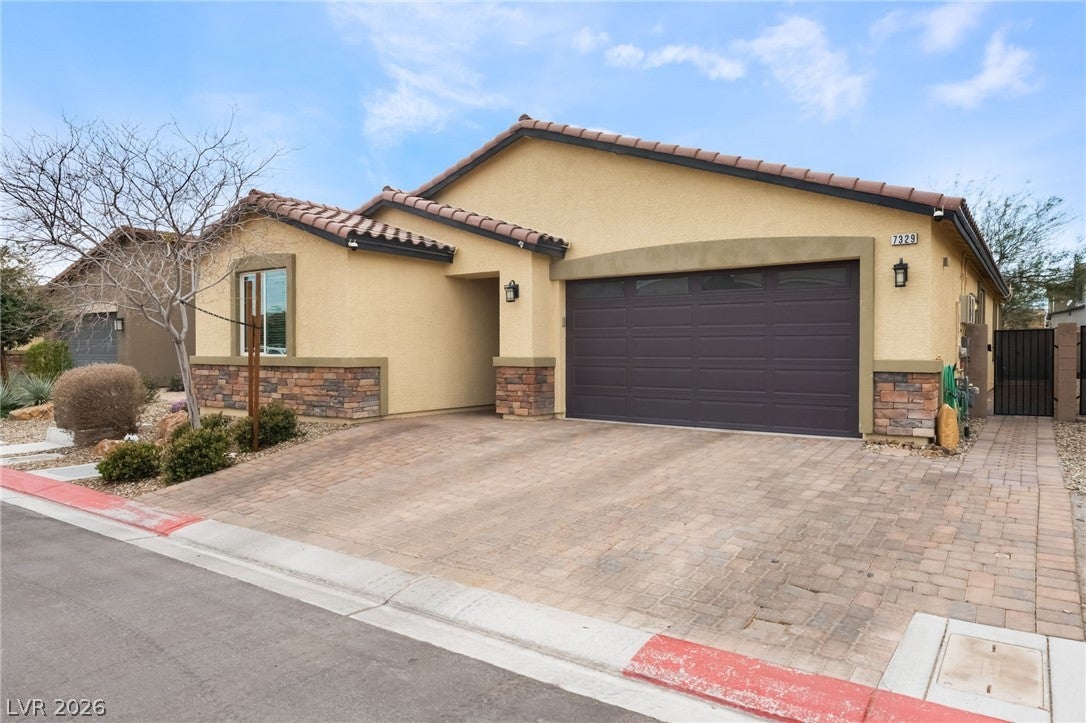 7329 Bedazzle Street