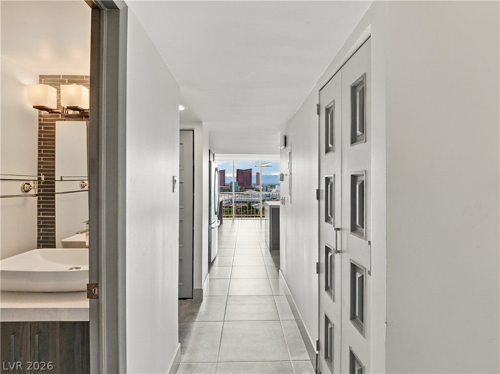 3111 Bel Air Drive 24A