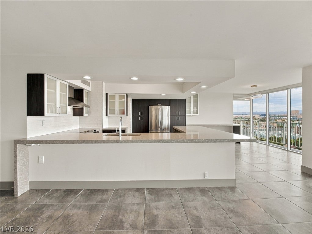 3111 Bel Air Drive 24A