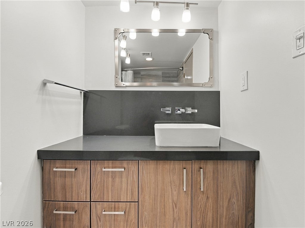 3111 Bel Air Drive 24A