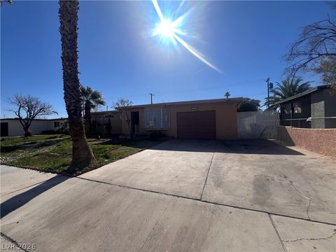 Photo of 5901 Idle Avenue, Las Vegas, NV 89107 (MLS # 2755660)