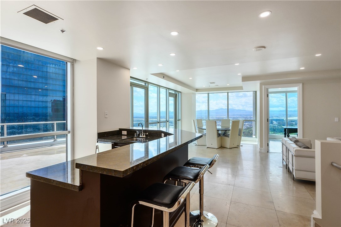 Las Vegas, Nevada 89109, United States, 4 Bedrooms Bedrooms, ,4 BathroomsBathrooms,Residential,Active,129722