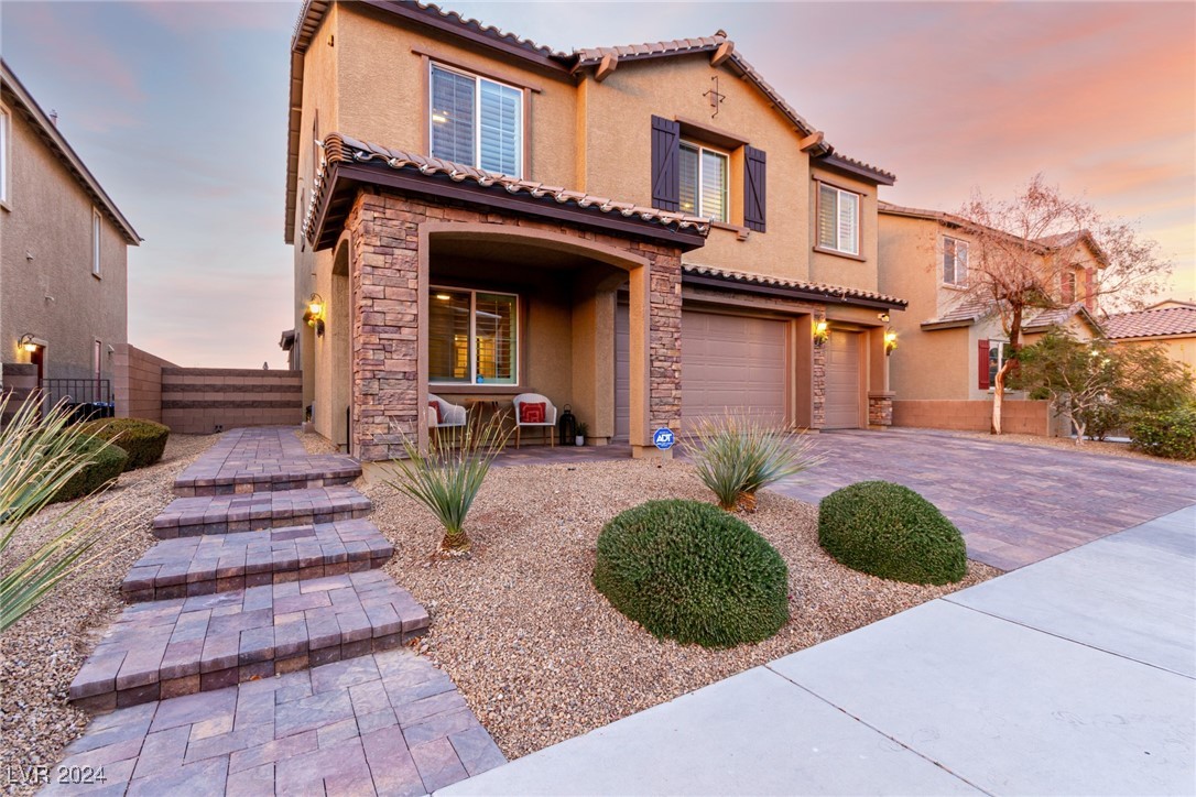 952 Mckinley View Avenue, Henderson, Nevada image 3