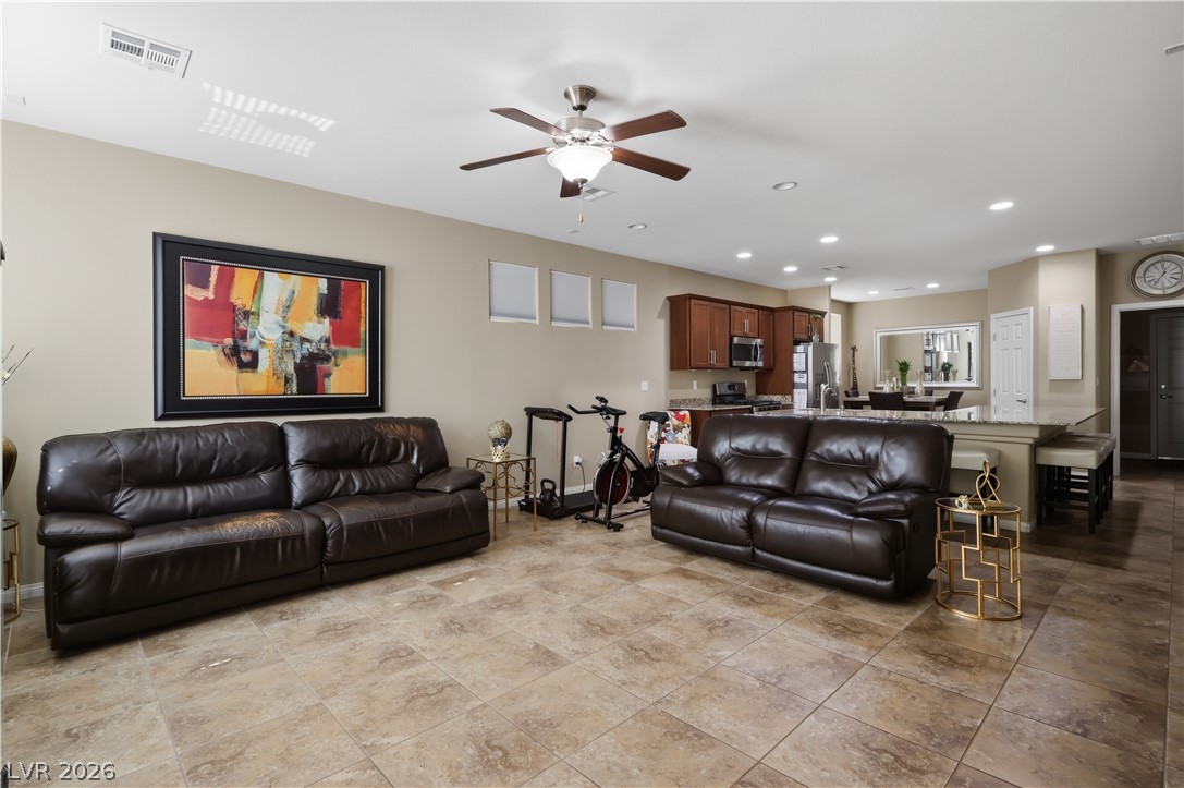 2061 Hunt Woods Court