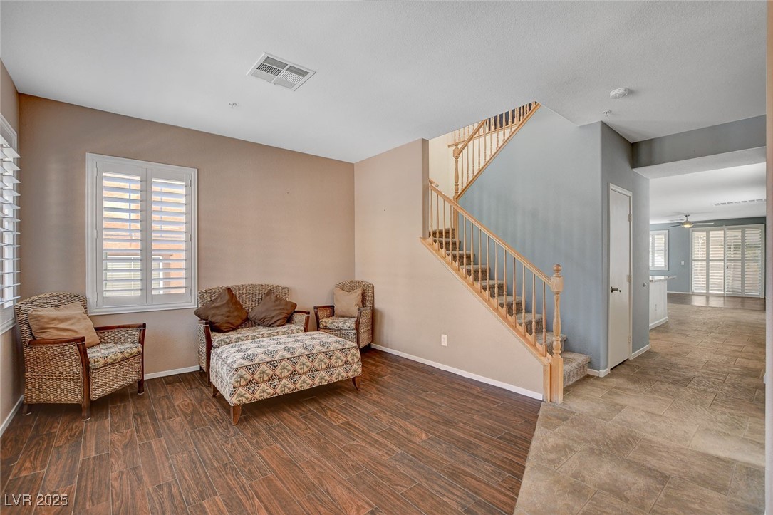 165 Calm Morning Avenue, Henderson, Nevada image 4