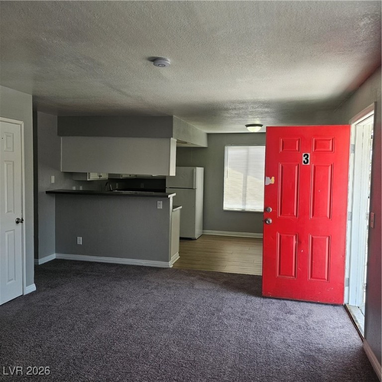 4720 Cessna Avenue 3