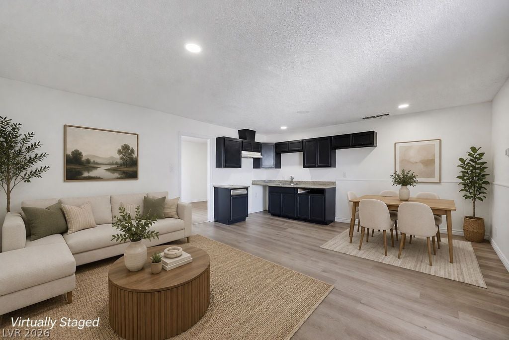 716 N 11th Street