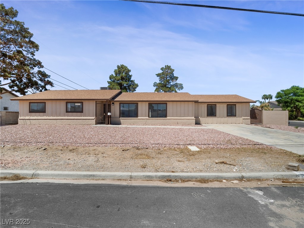 2375 Marion Street, Las Vegas, Nevada image 2