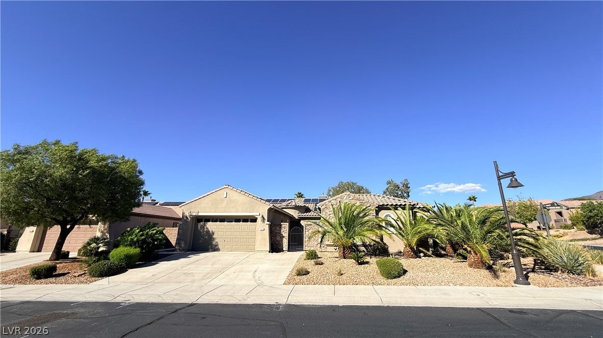 2424 Antrim Irish Drive