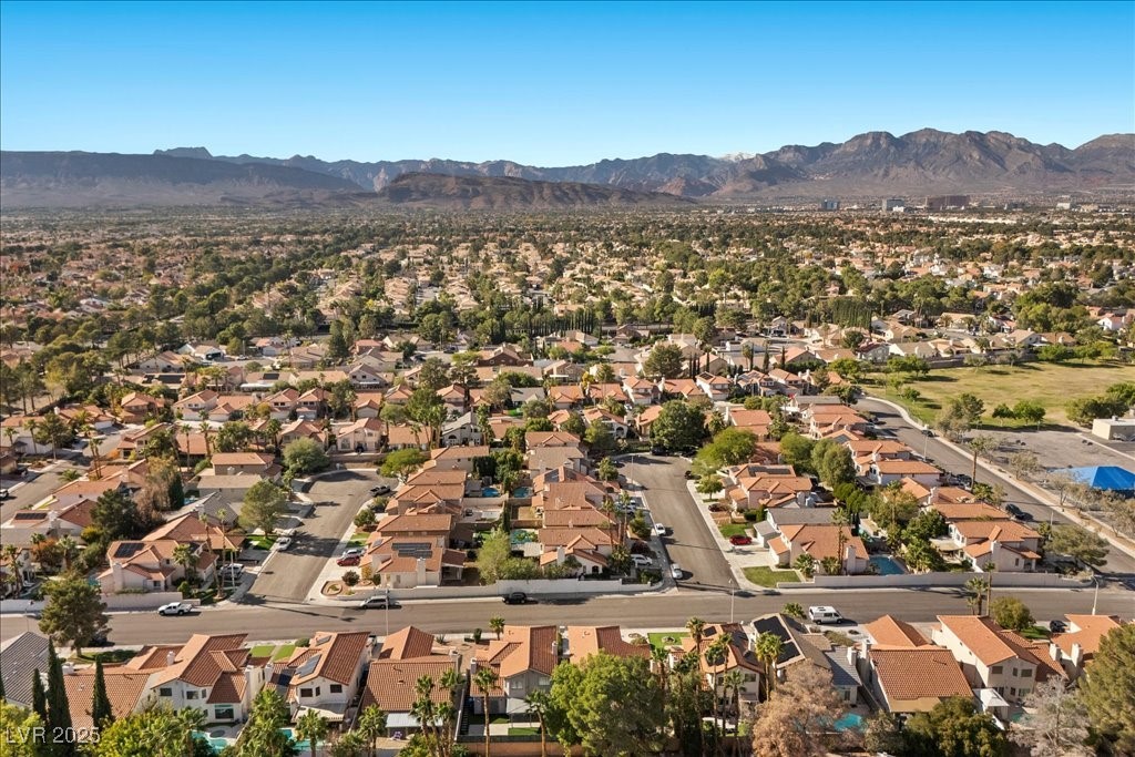 Las Vegas, Nevada 89117, United States, 3 Bedrooms Bedrooms, ,3 BathroomsBathrooms,Residential,Active,249446