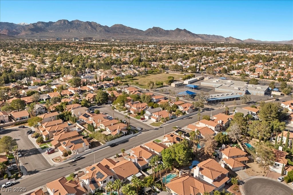 Las Vegas, Nevada 89117, United States, 3 Bedrooms Bedrooms, ,3 BathroomsBathrooms,Residential,Active,249446