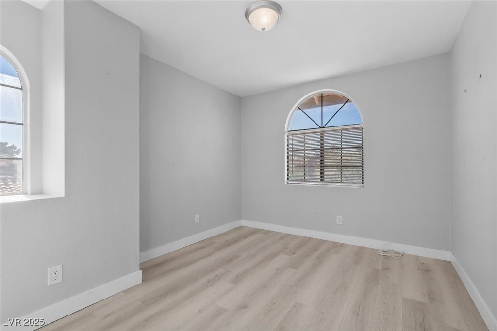 Las Vegas, Nevada 89117, United States, 3 Bedrooms Bedrooms, ,3 BathroomsBathrooms,Residential,Active,249446