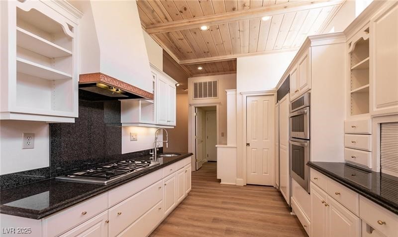 Las Vegas, Nevada 89117, United States, 3 Bedrooms Bedrooms, ,3 BathroomsBathrooms,Residential,Active,150825