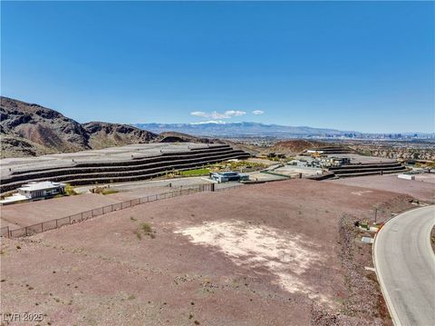 41 Rockstream Drive Henderson NV 89012