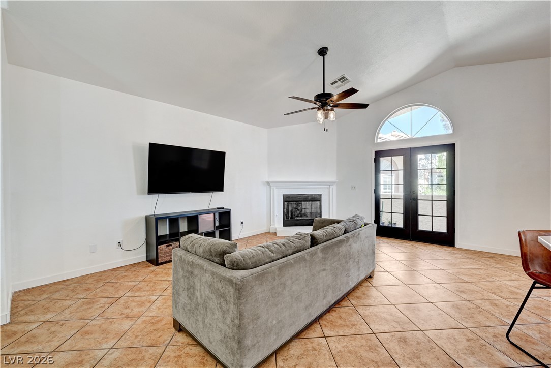 8301 Boseck Drive 238