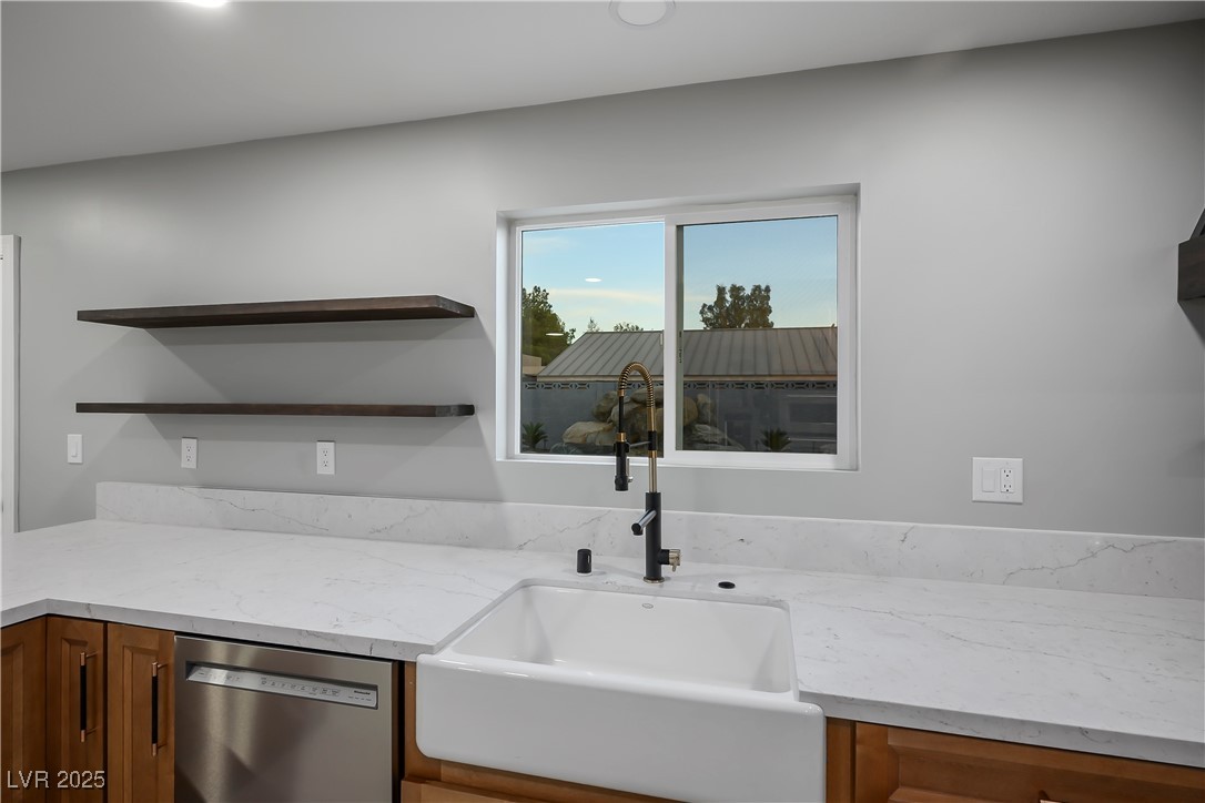 3531 W Arby Avenue, Las Vegas, Nevada image 10