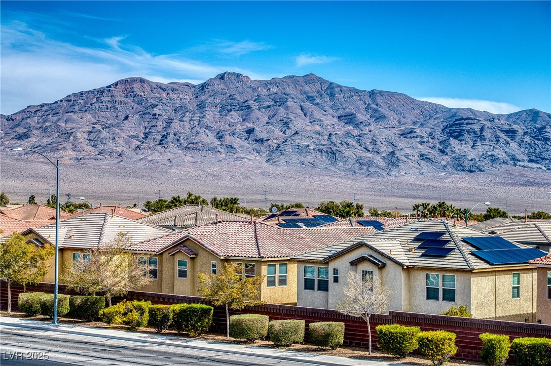 Las Vegas, Nevada 89143, United States, 4 Bedrooms Bedrooms, ,3 BathroomsBathrooms,Residential,Active,87857