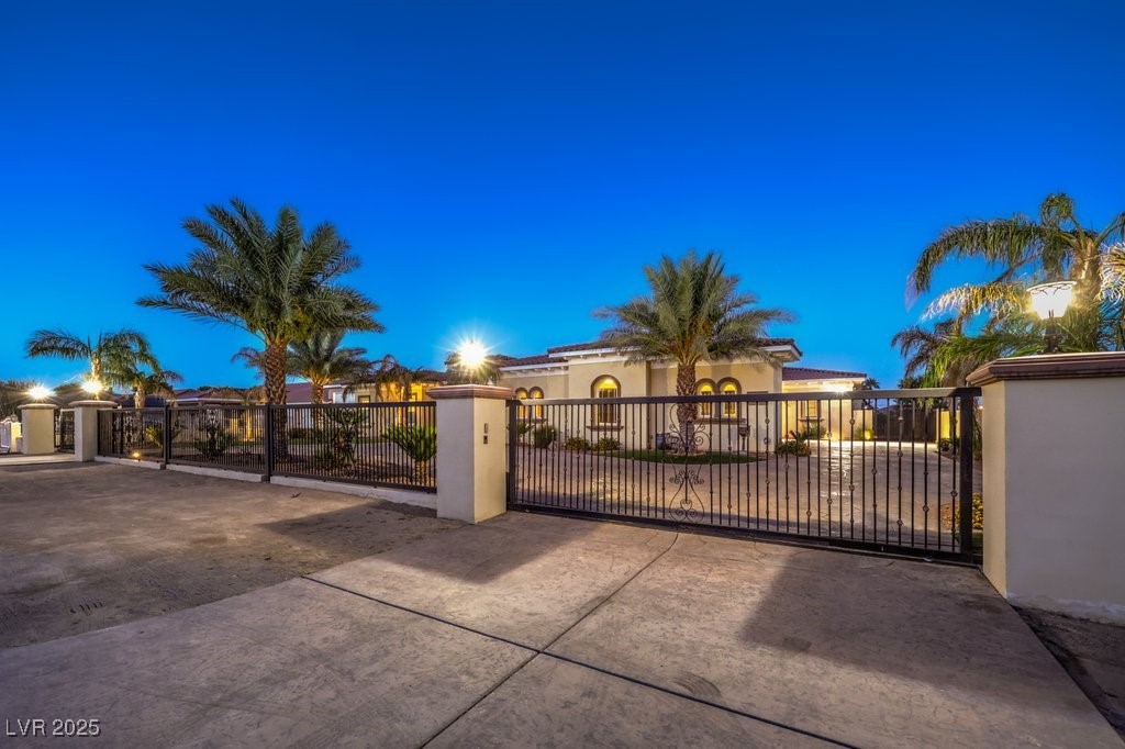2780 El Camino Road, Las Vegas, Nevada image 2
