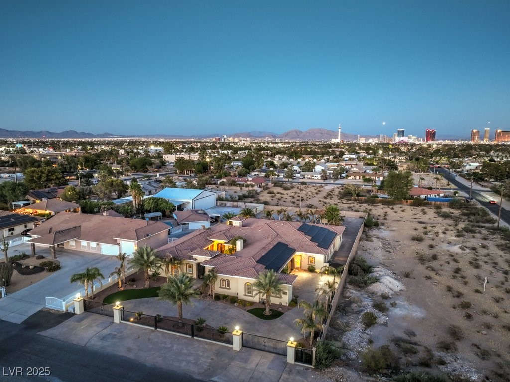 Las Vegas, Nevada, 89146, United States, ,7 BathroomsBathrooms,Residential,Active,1795698