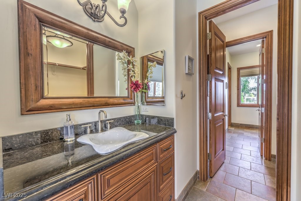 Las Vegas, Nevada, 89146, United States, ,7 BathroomsBathrooms,Residential,Active,1795698
