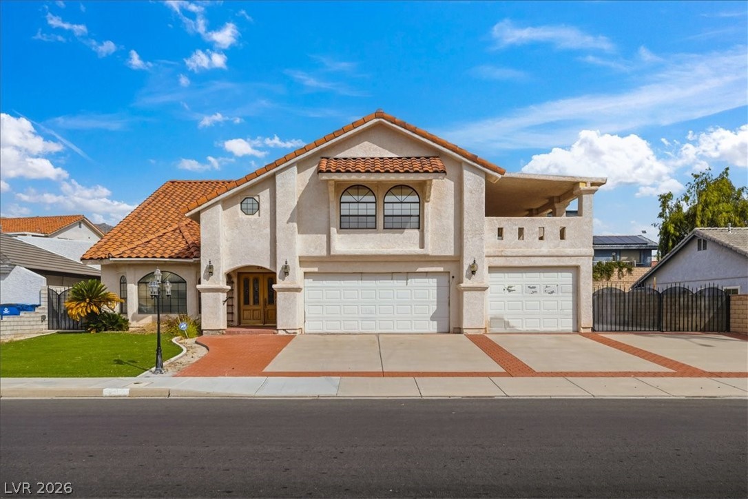 2256 River City Drive
