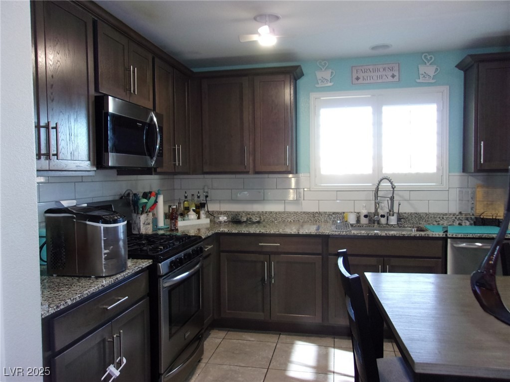 2225 Chandler Ranch Place, Laughlin, Nevada image 3