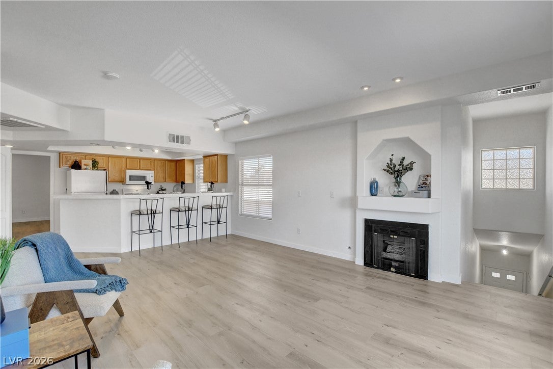 3600 Arginis Street 201