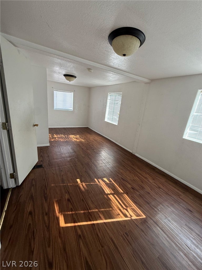 1185 Avenue I