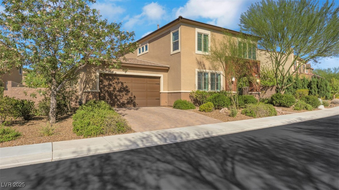 2534 Birch Hollow Street